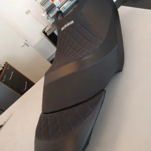 Grip Gear Yamaha FZR / FZS Seat Cover - Image 5