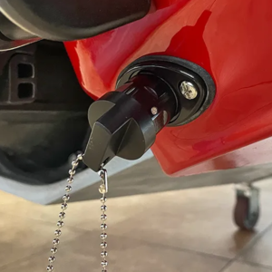 RIVA Versiplug Quick Drain Block-off Cap - Image 2