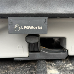 Mag Locks for Sea-Doo LinQ 13.5 US Gal (51 L) Cooler - Image 2